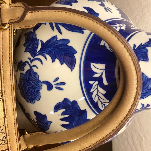 MCM Two way handbag - Picture 5 of 14